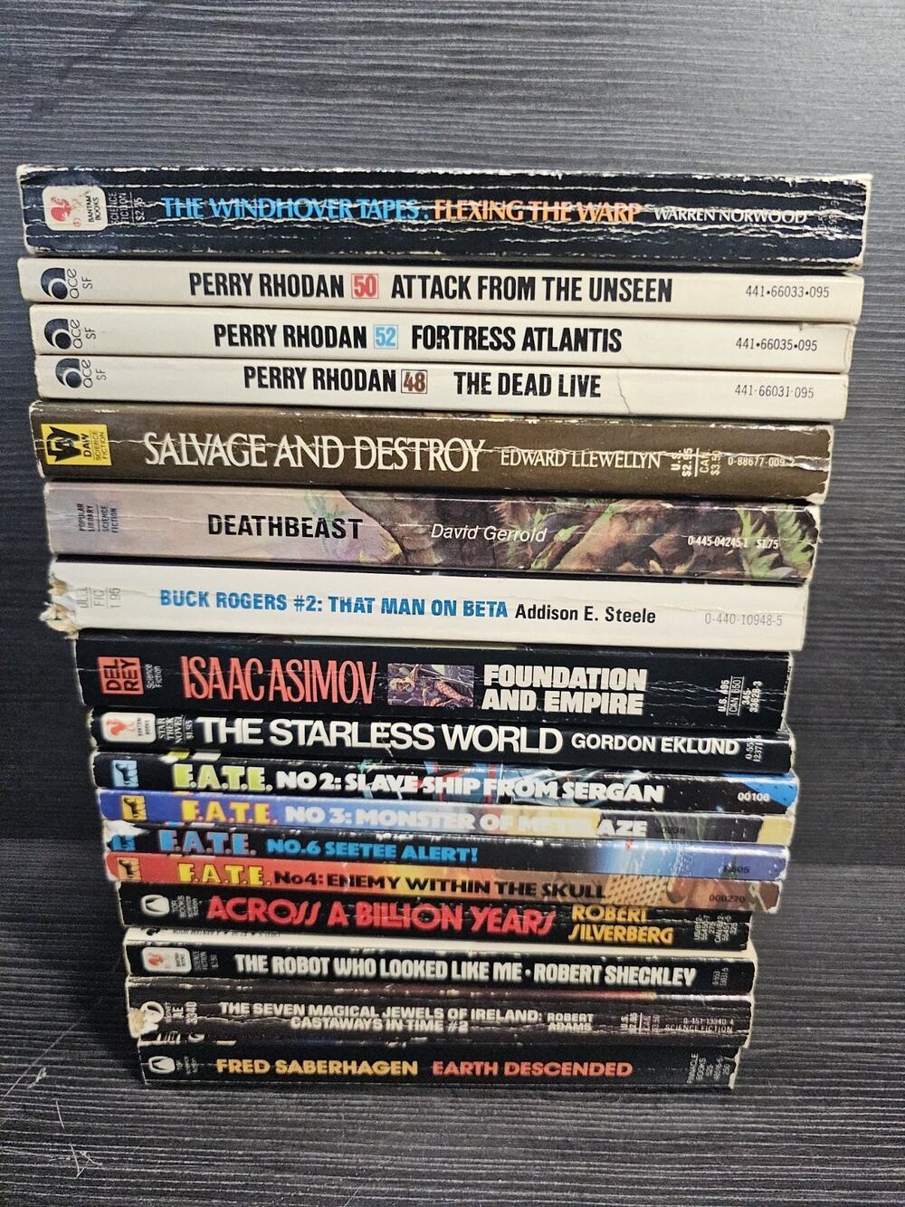 Lot of 17 Sci-Fi Fantasy Paperback Books F.A.T.E - Perry Rhodan - Isaac Asimov